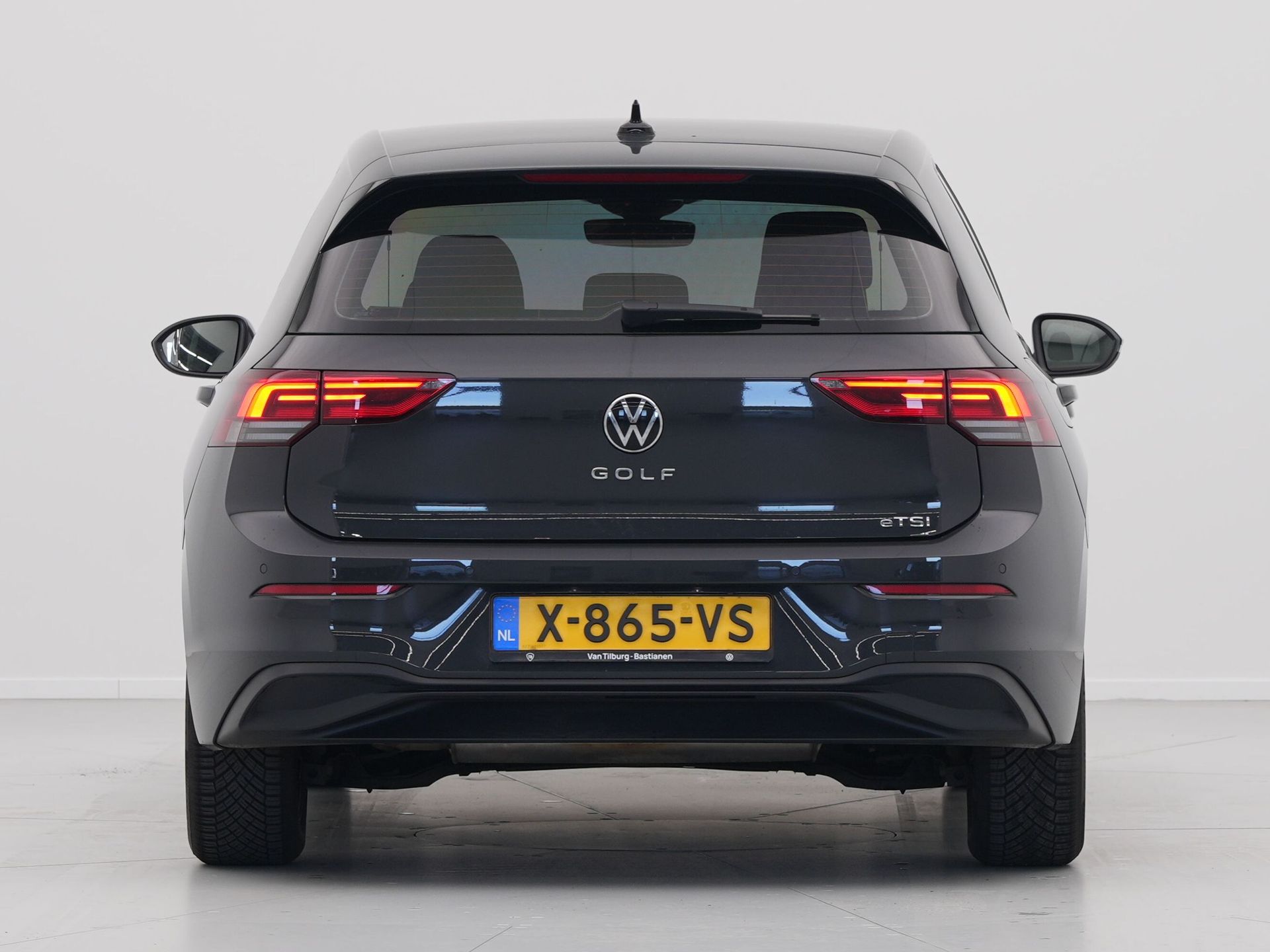 Volkswagen - Golf 1.0 eTSI Life Business - 2024