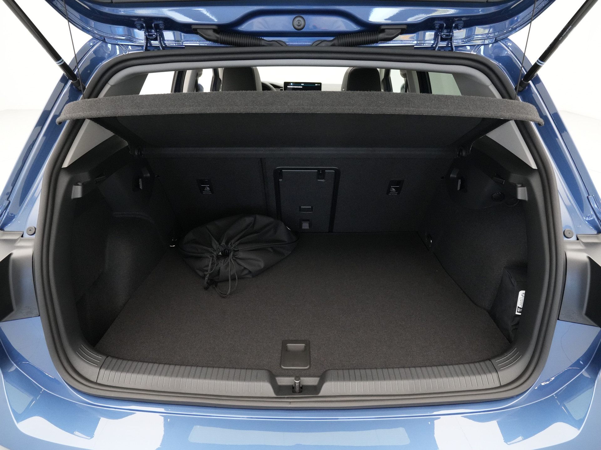 Volkswagen - Golf 1.5 eHybrid 204 6DSG Style Edition - 2025