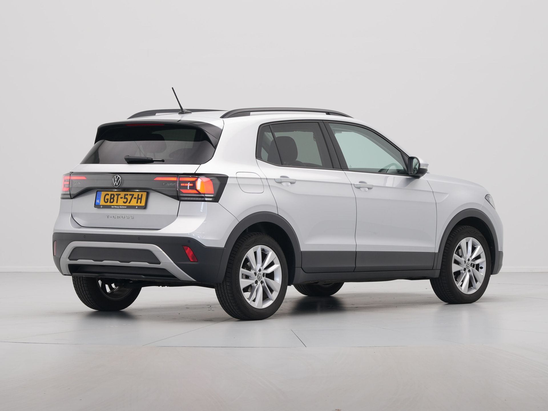 Volkswagen - T-Cross 1.0 TSI 115pk DSG Life Edition - 2024