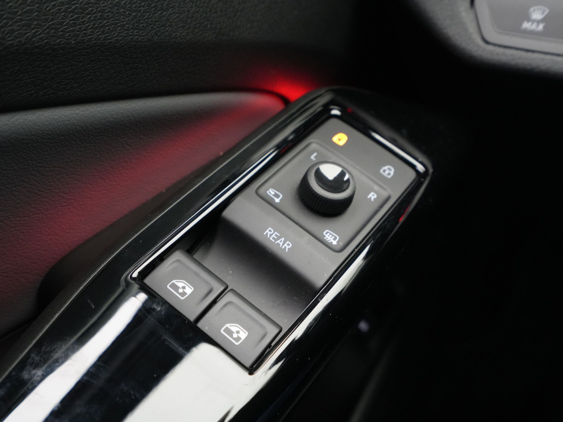 Volkswagen - ID.4 Pro Business 77 kWh - 2024