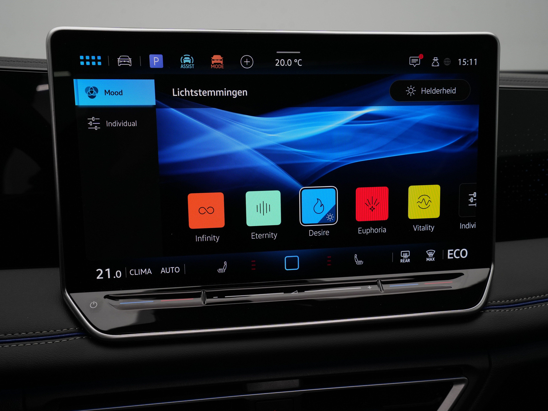 Volkswagen - Tiguan 1.5 eHybrid 204 6DSG R-Line Edition - 2025