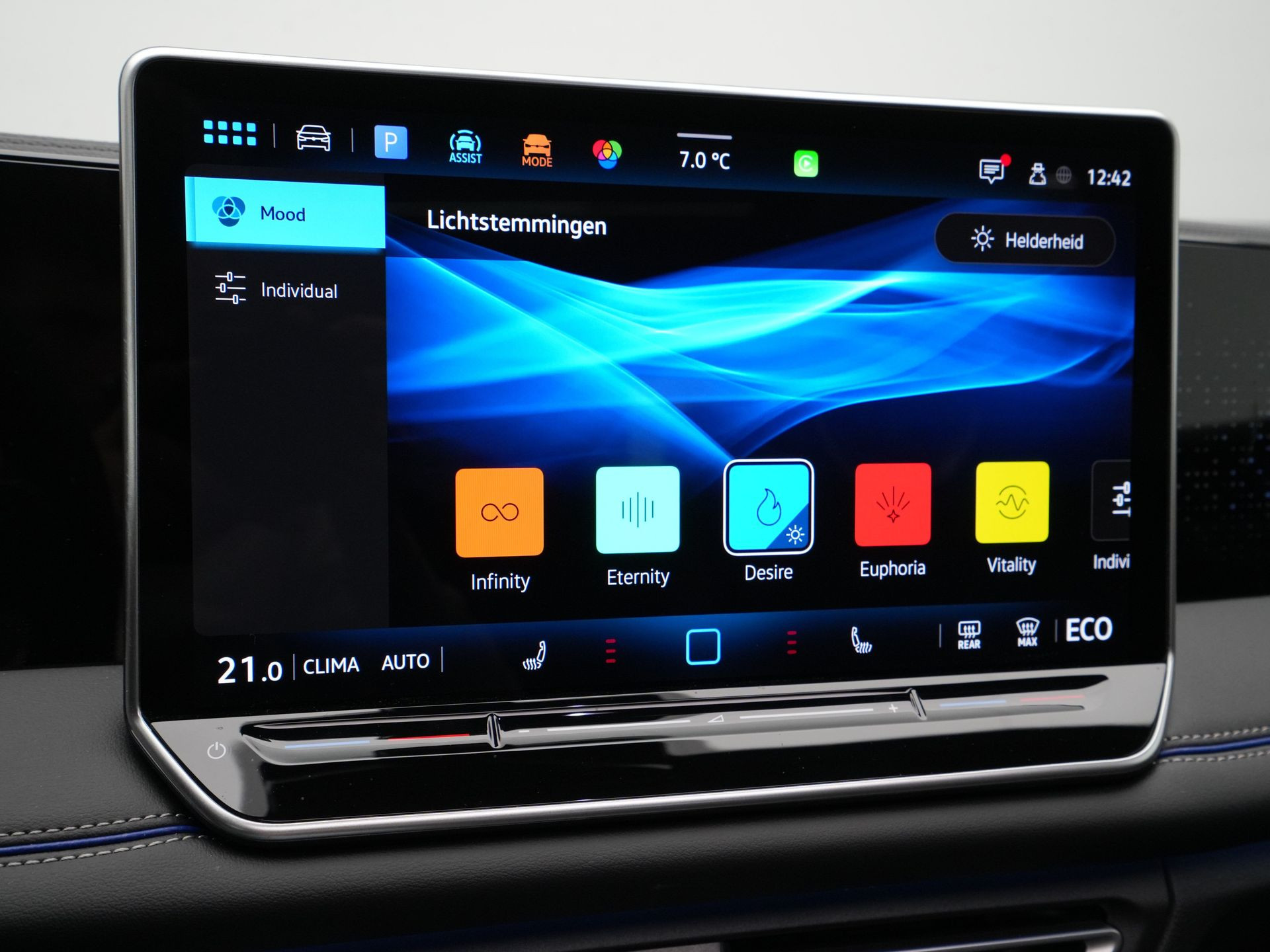 Volkswagen - Tiguan 1.5 eHybrid 204pk R-Line Edition - 2024