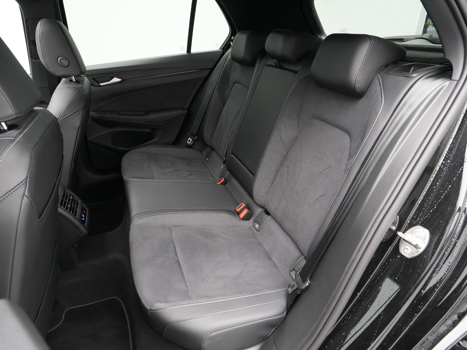 Volkswagen - Golf 1.5 eHybrid 50 Edition - 2024