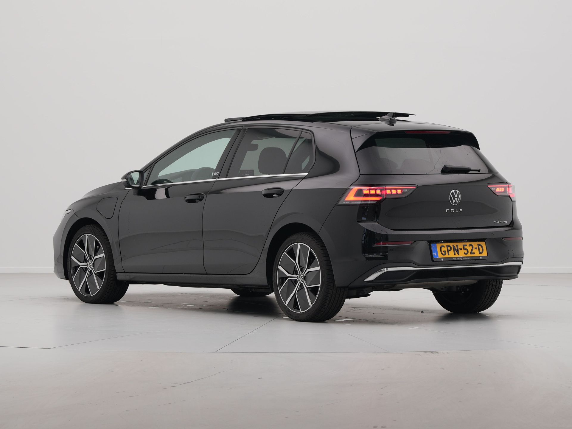 Volkswagen - Golf 1.5 eHybrid 50 Edition - 2024