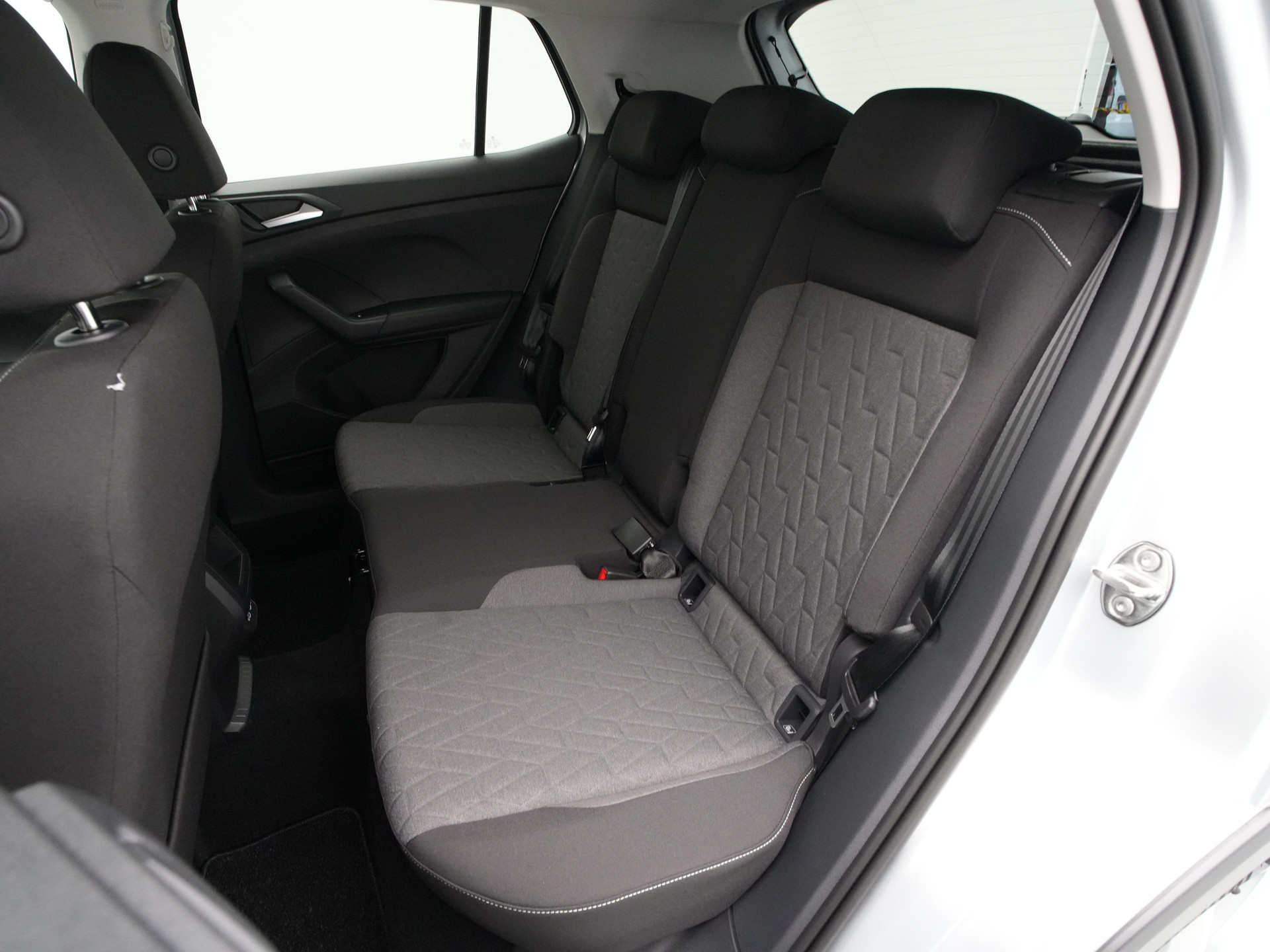 Volkswagen - T-Cross 1.0 TSI 95 5MT Life Edition - 2025