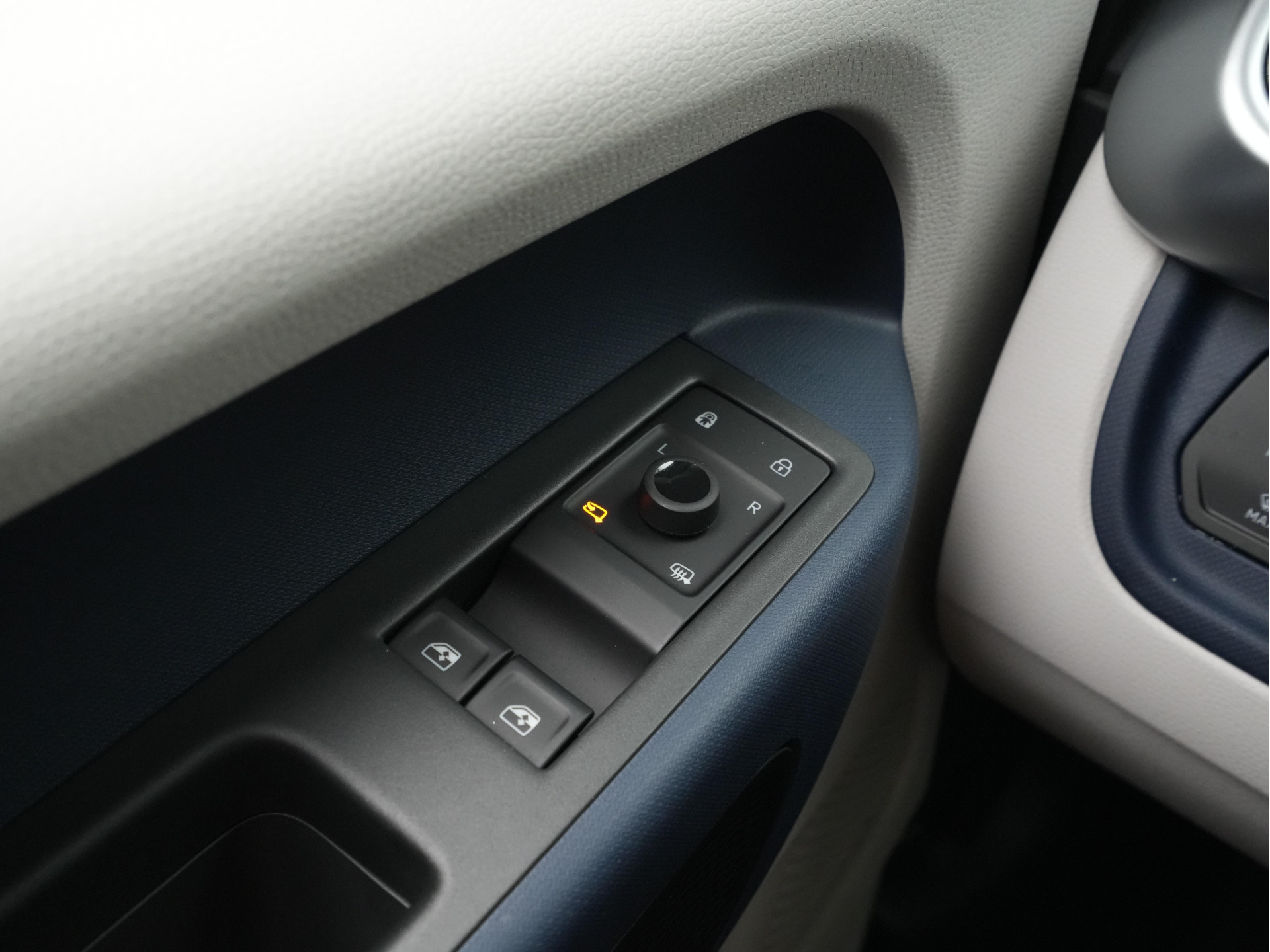 Volkswagen - ID. Buzz Pro Advantage 77 kWh - 2023