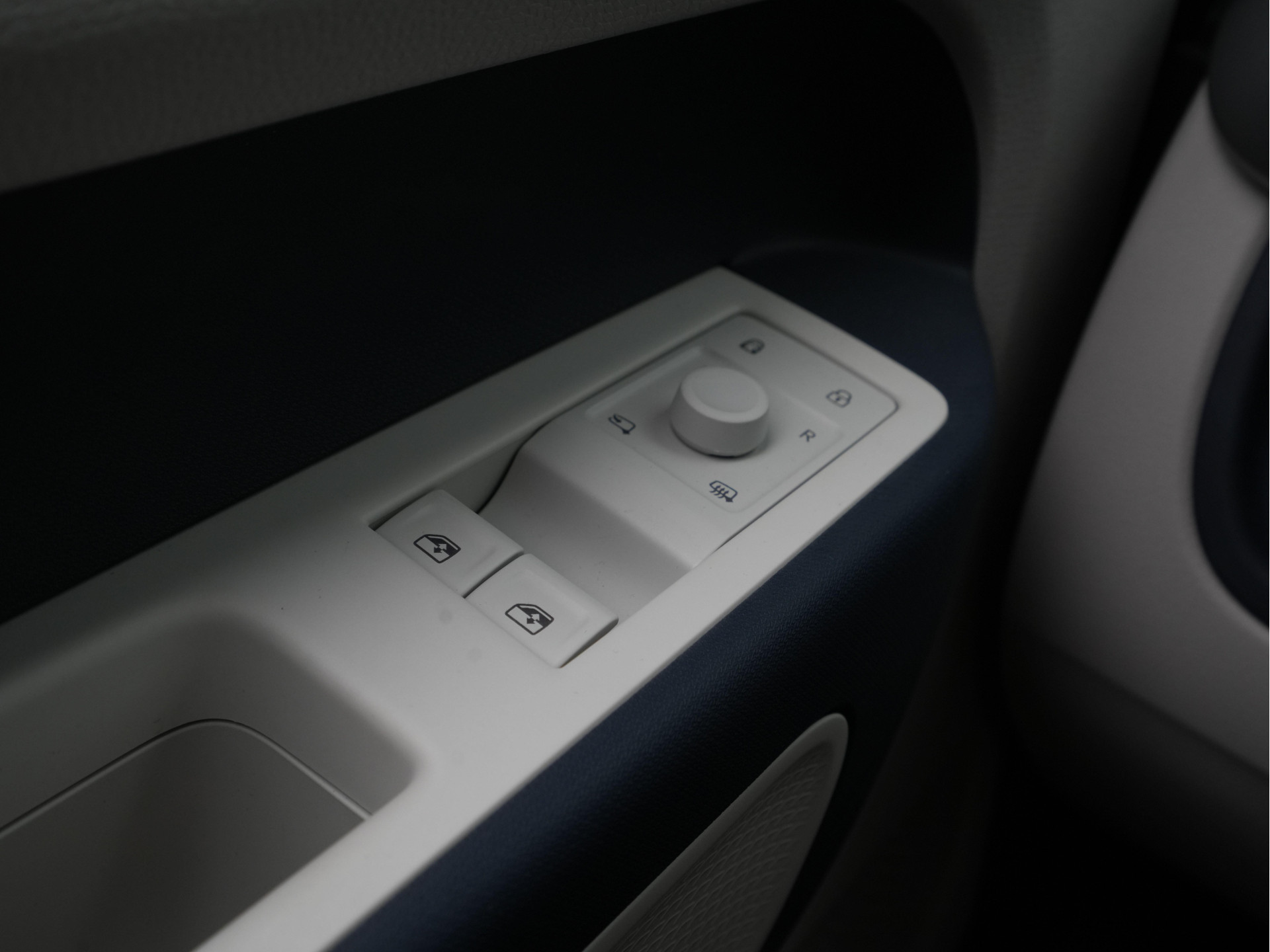 Volkswagen - ID. Buzz Pro Advantage 77 kWh - 2023