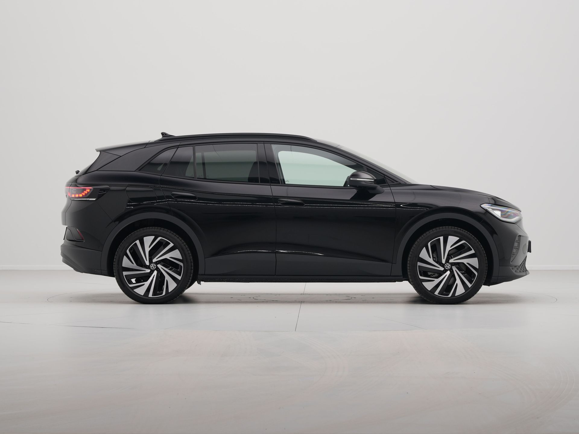 Volkswagen - ID.4 Pro Business 77 kWh - 2025