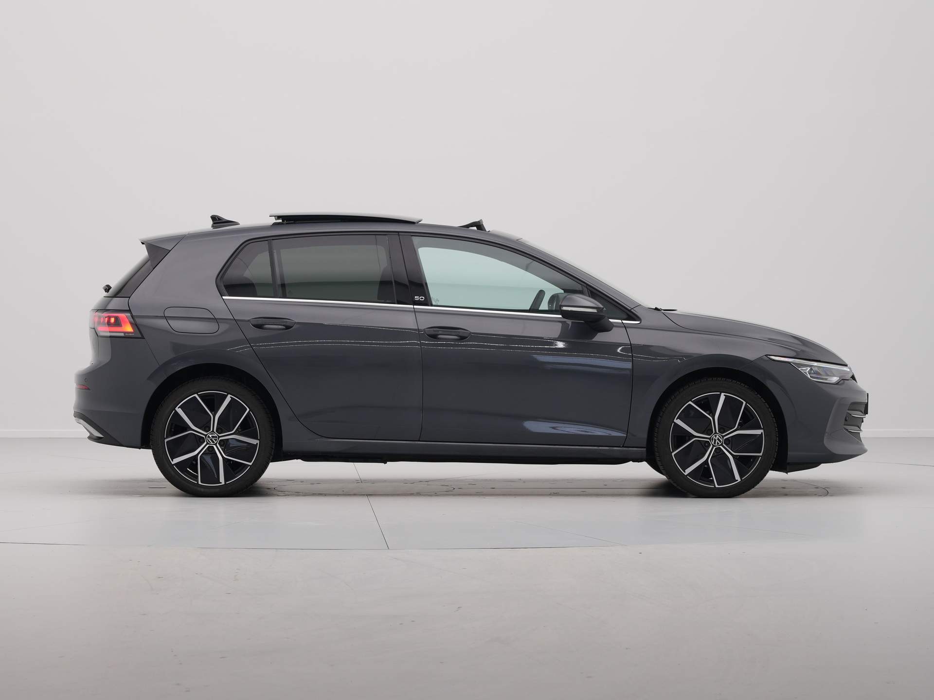 Volkswagen - Golf 1.5 eHybrid 50 Edition - 2024