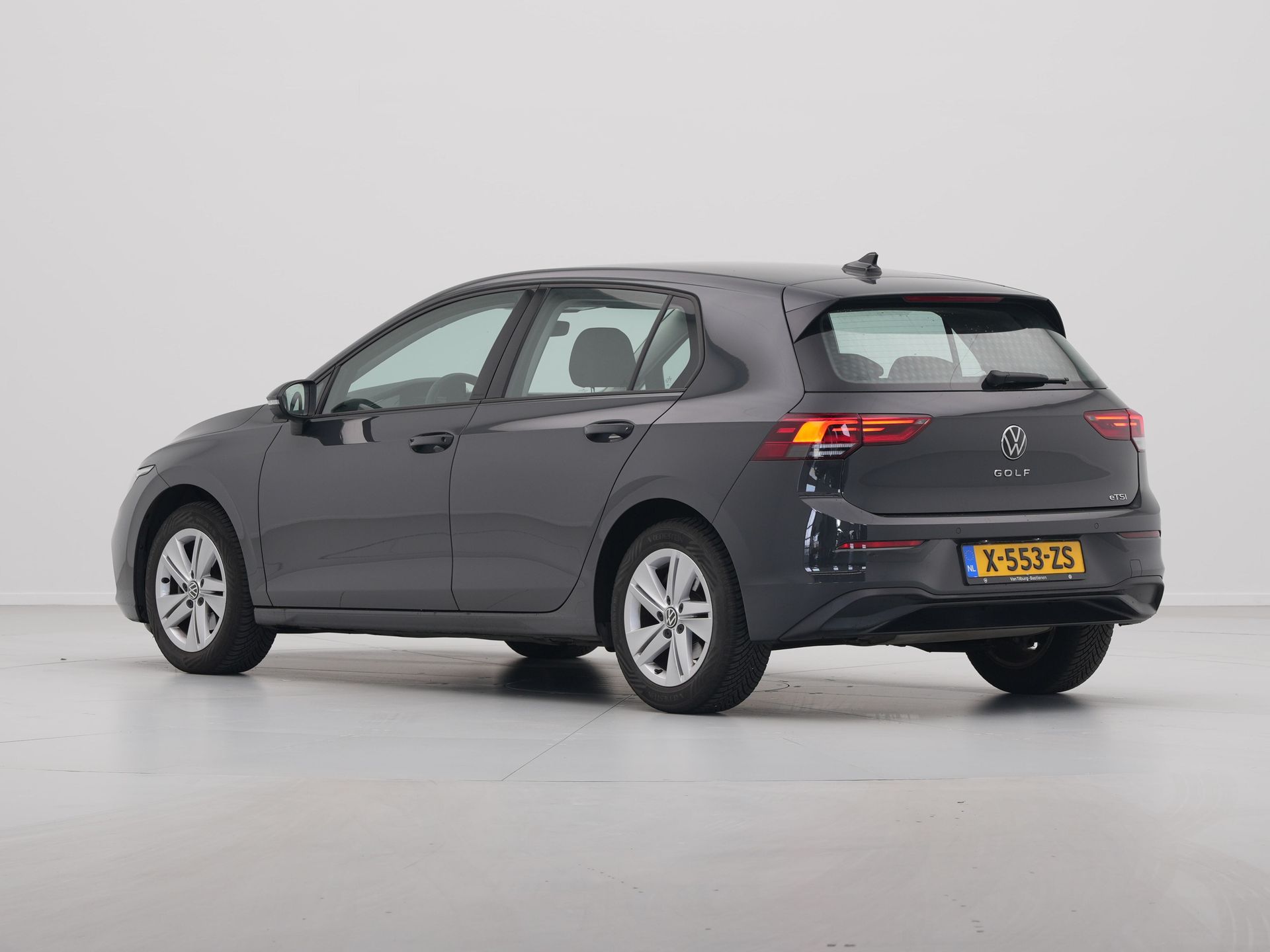Volkswagen - Golf 1.0 eTSI 110pk DSG Life Business - 2024