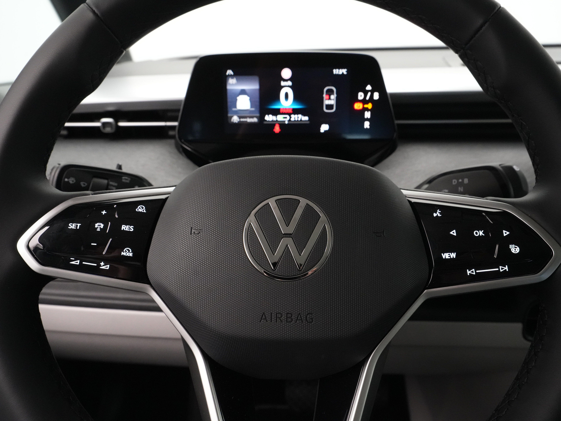 Volkswagen - ID. Buzz Elektromotor 79kWh 286 1AT Pro - 2025