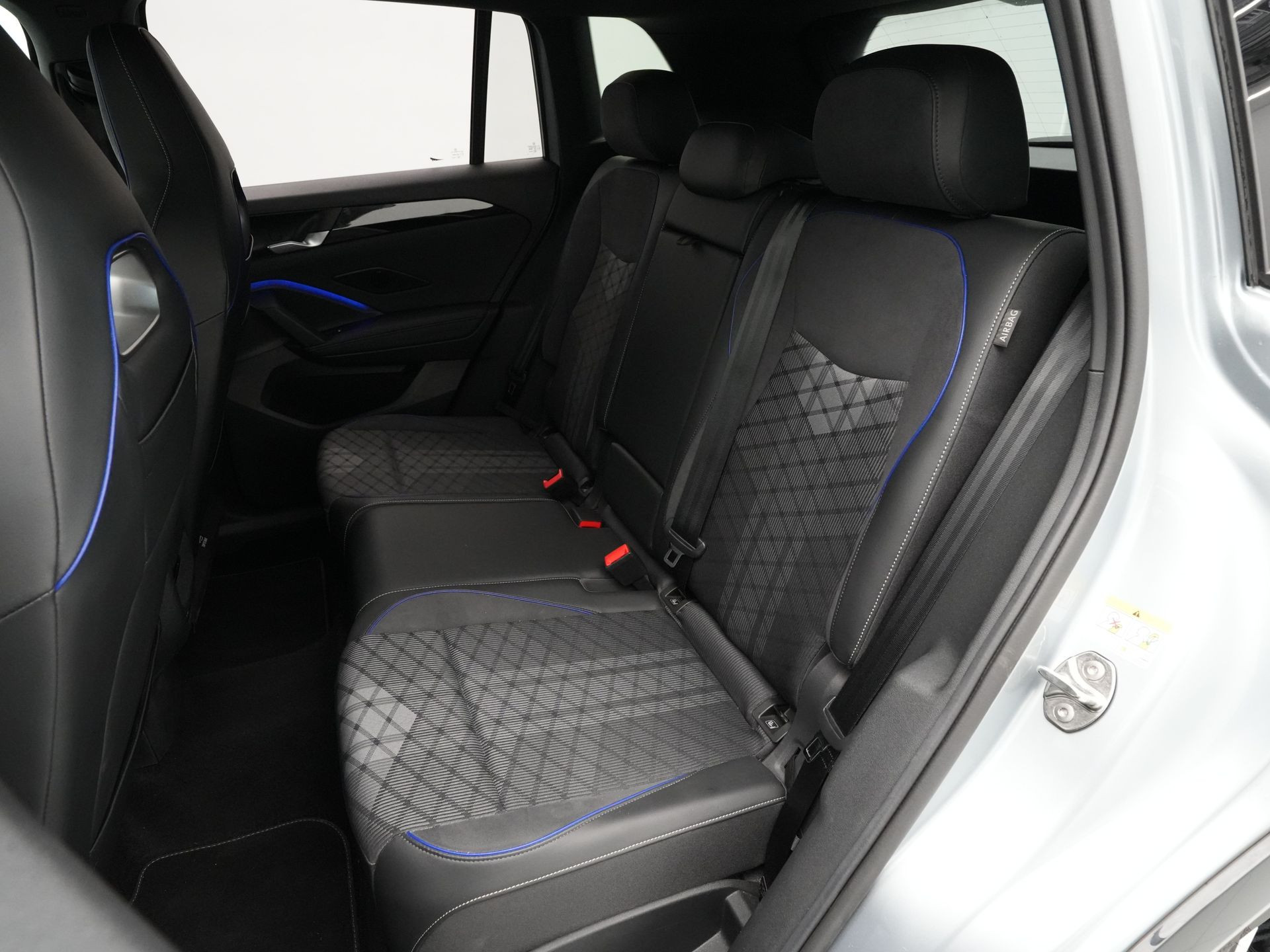 Volkswagen - Tiguan 1.5 eTSI R-Line Business - 2024