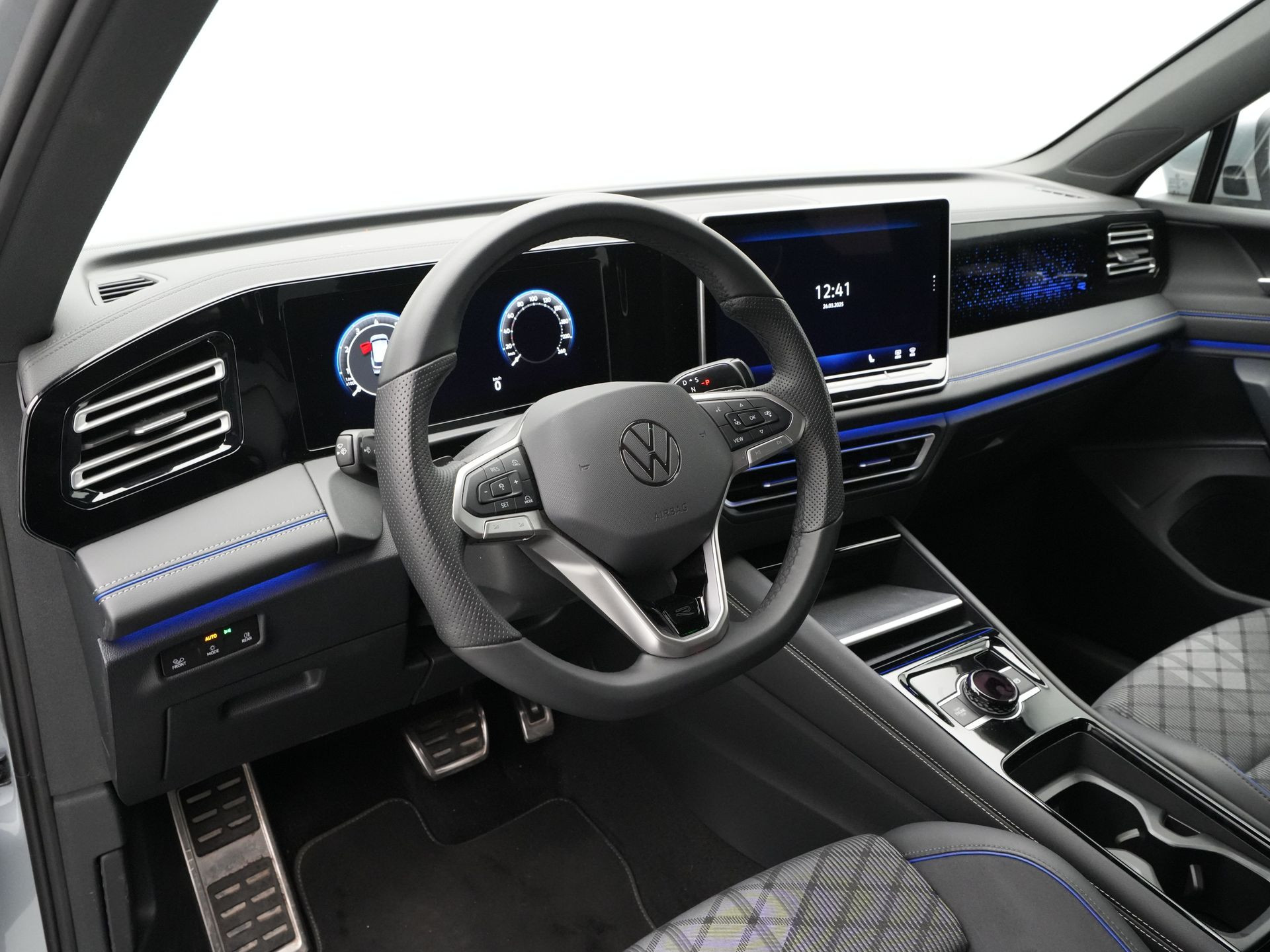 Volkswagen - Tiguan 1.5 eTSI R-Line Business - 2024