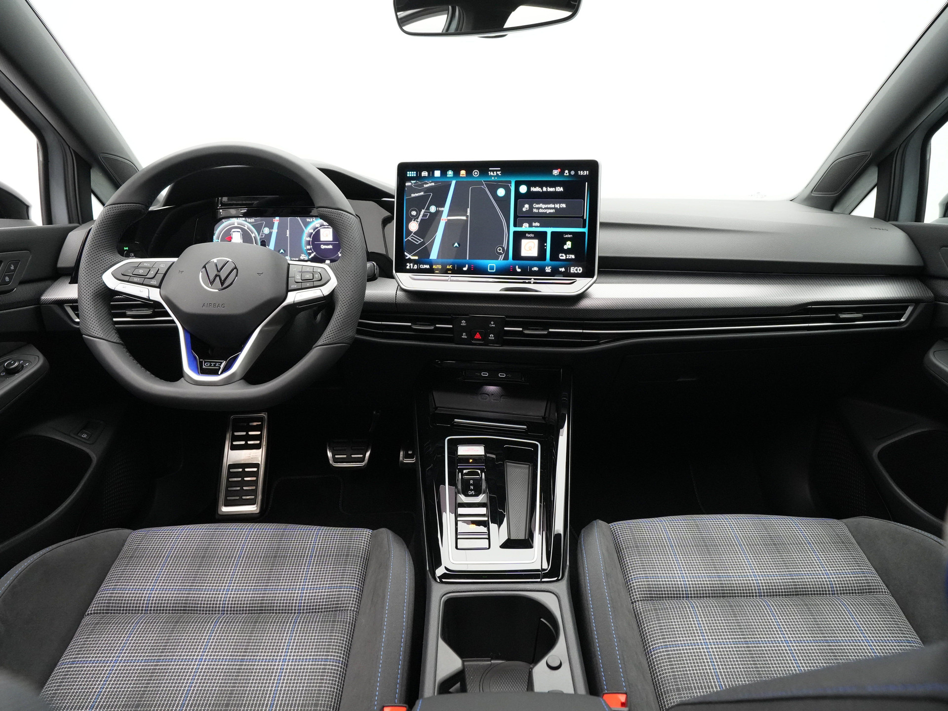 Volkswagen - Golf 1.5 eHybrid 272 6DSG GTE - 2025