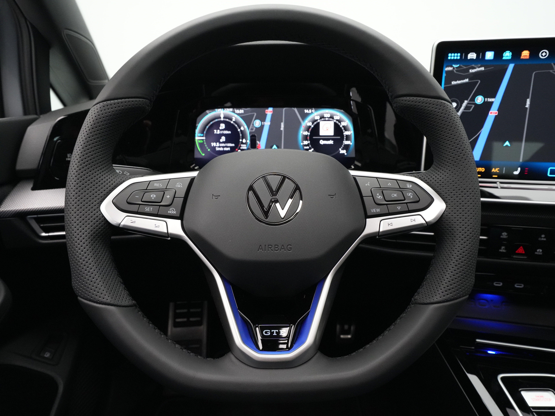 Volkswagen - Golf 1.5 eHybrid 272 6DSG GTE - 2025