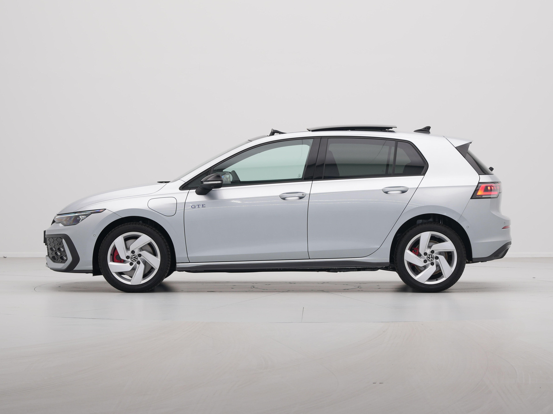 Volkswagen - Golf 1.5 eHybrid 272 6DSG GTE - 2025