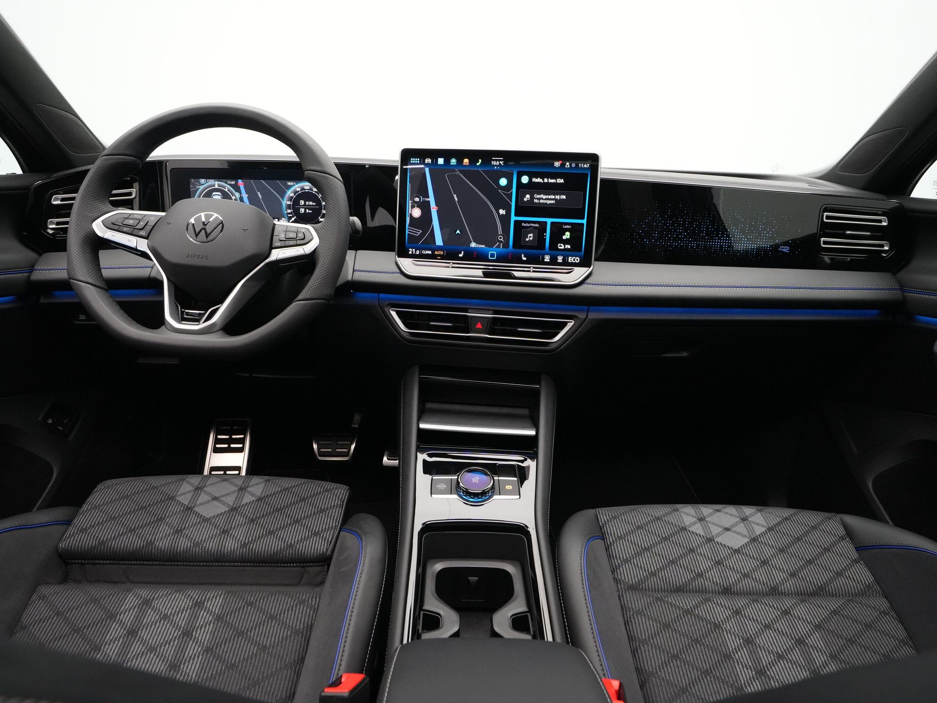 Volkswagen - Tiguan 1.5 eHybrid R-Line Edition - 2024