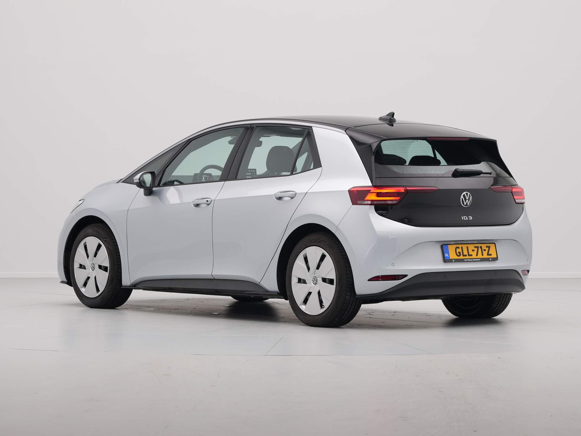 Volkswagen - ID.3 Pure Oranje Edition 52 kWh - 2024