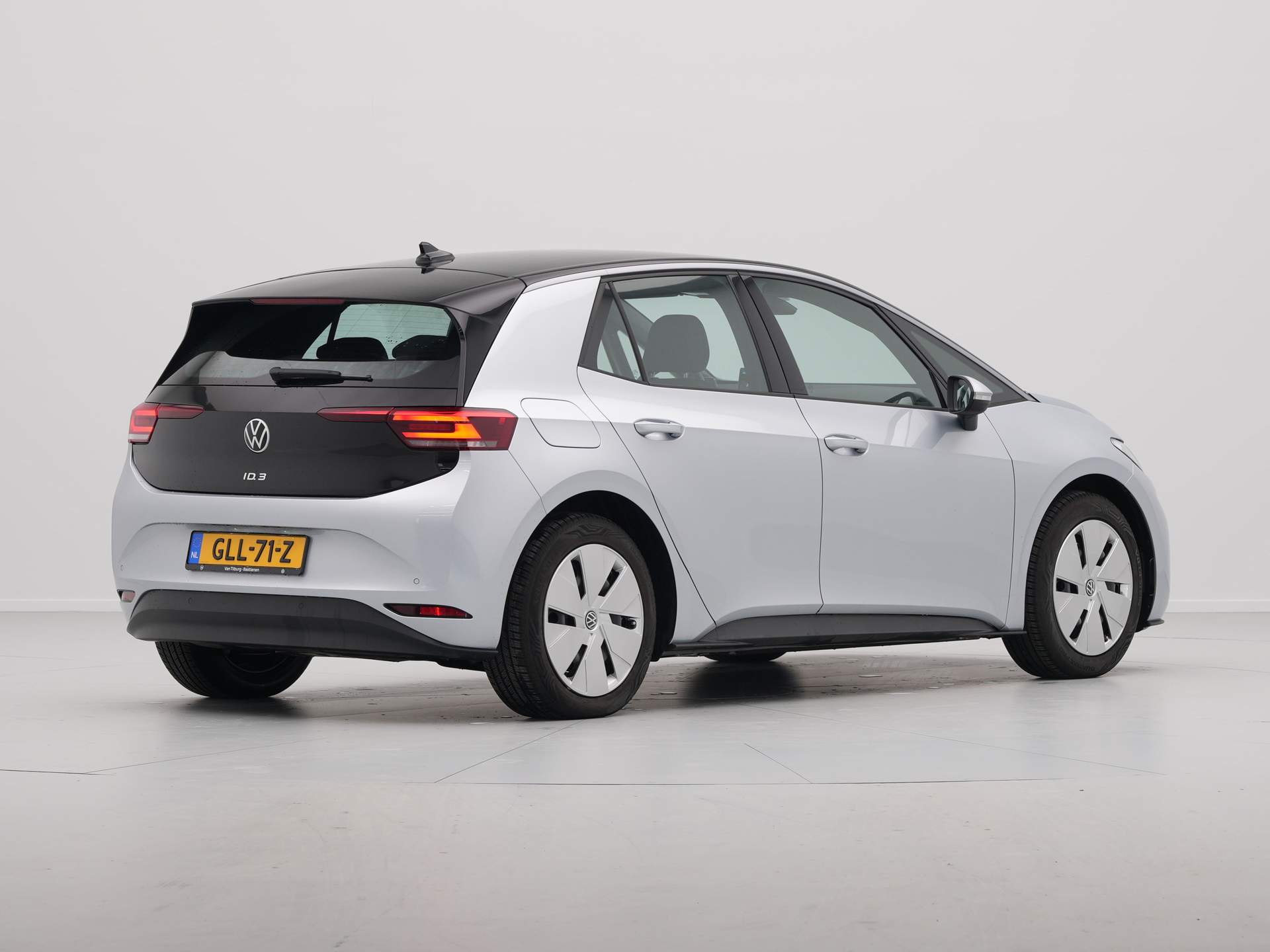 Volkswagen - ID.3 Pure Oranje Edition 52 kWh - 2024