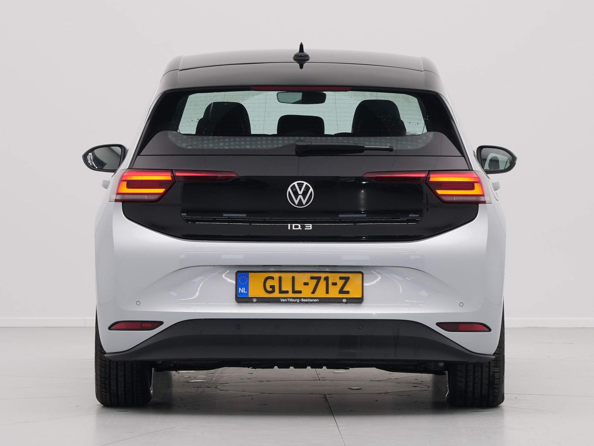 Volkswagen - ID.3 Pure Oranje Edition 52 kWh - 2024