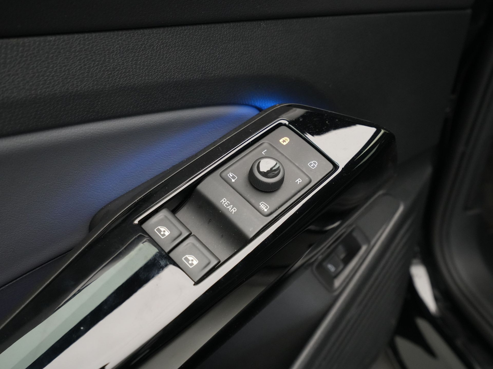Volkswagen - ID.4 Pro Business 77 kWh - 2024