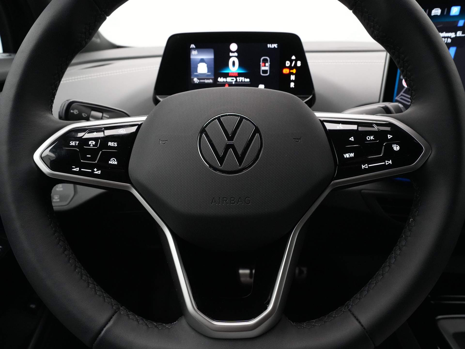 Volkswagen - ID.5 Pro Business 77 kWh - 2024