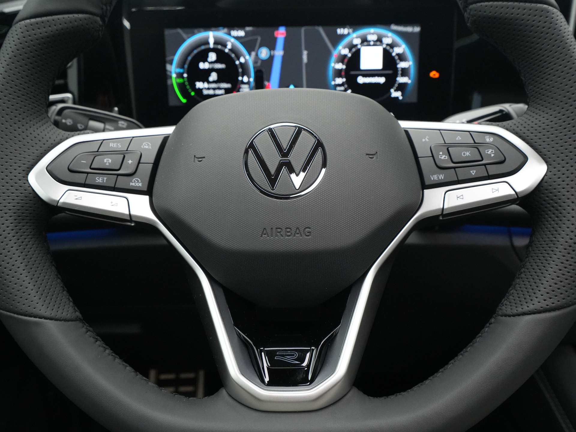 Volkswagen - Tiguan 1.5 eHybrid 204pk R-Line Edition - 2024