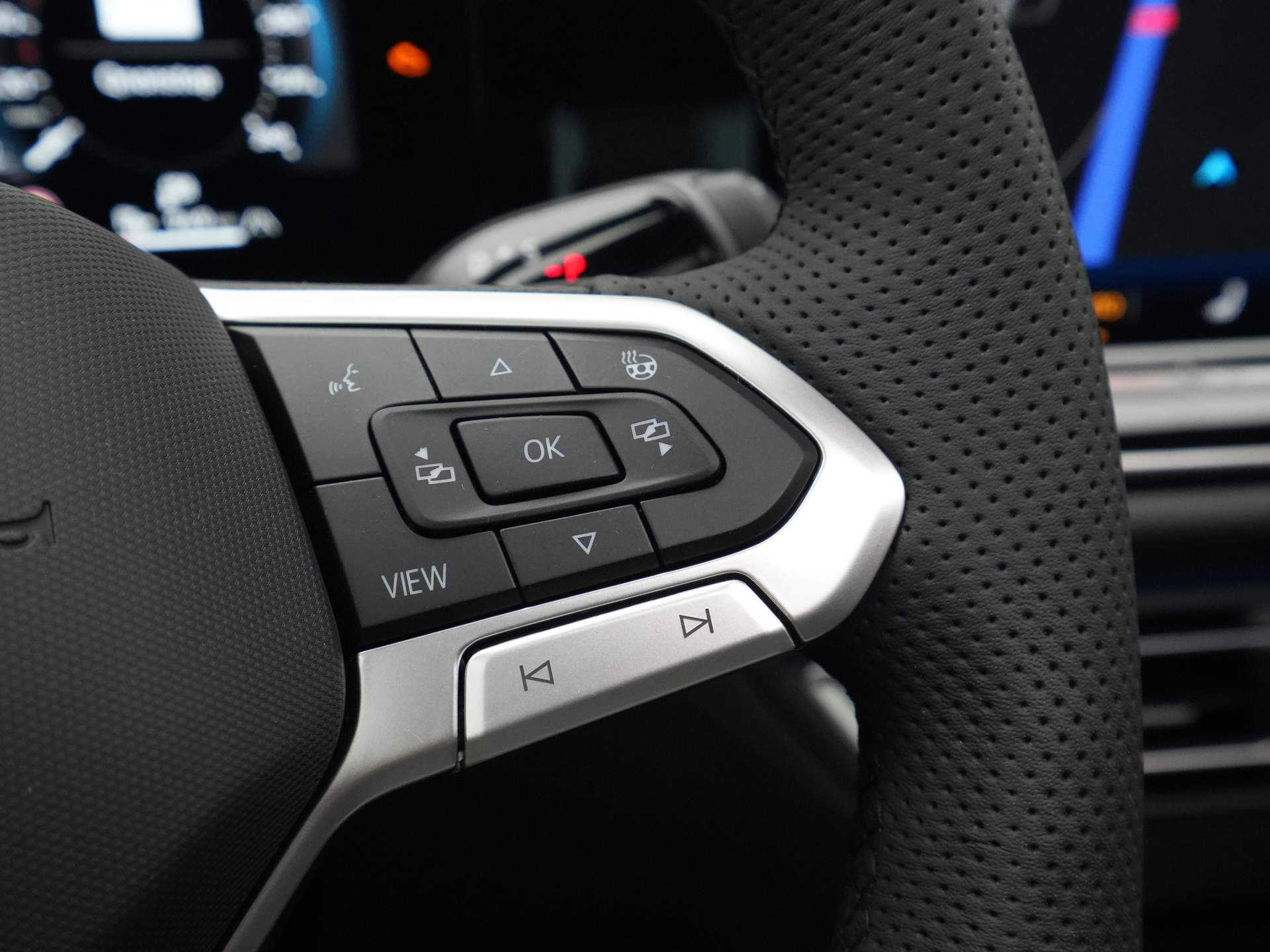 Volkswagen - Tiguan 1.5 eHybrid 204pk R-Line Edition - 2024