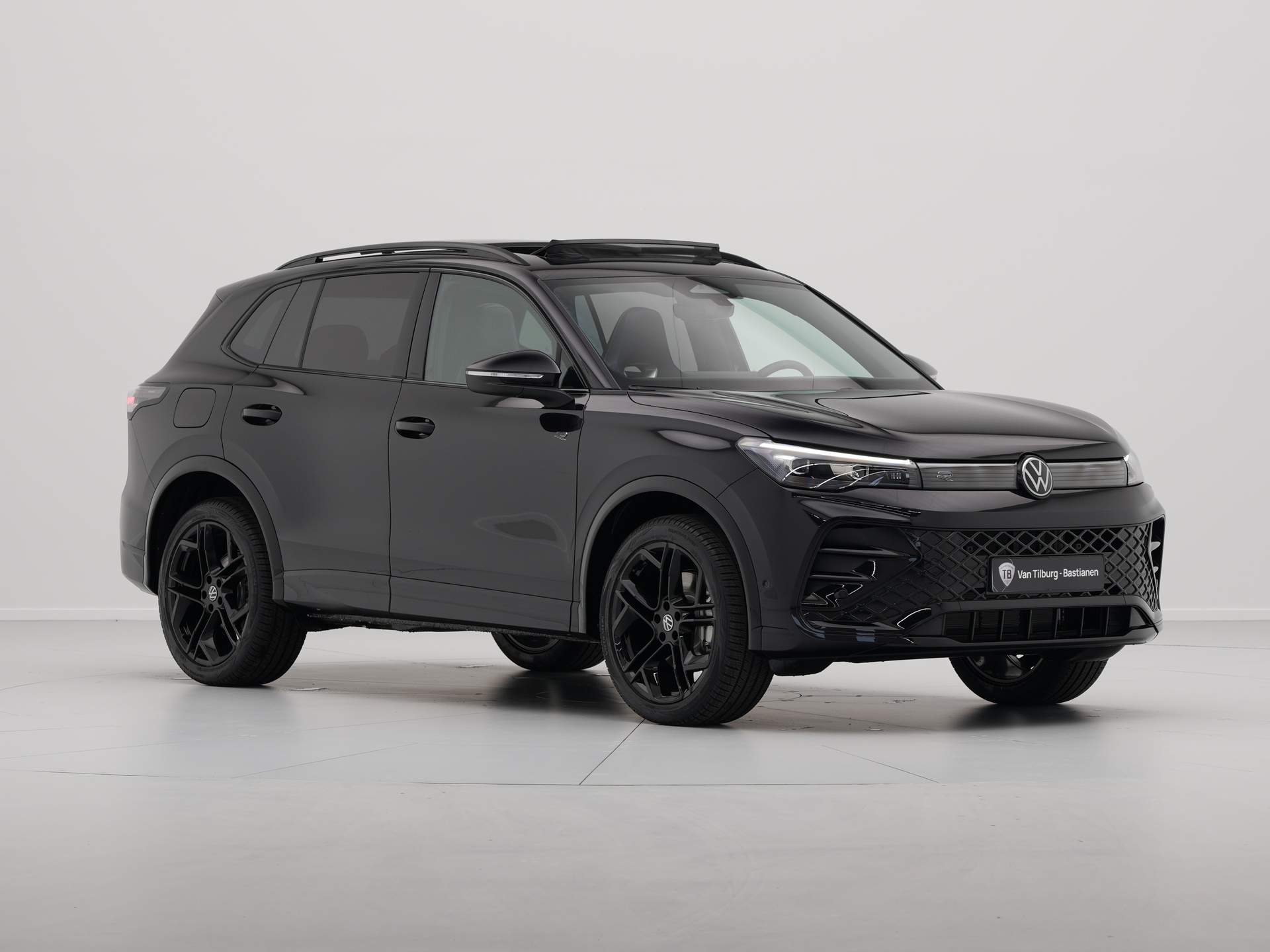 Volkswagen - Tiguan 1.5 eHybrid 204pk R-Line Edition - 2024