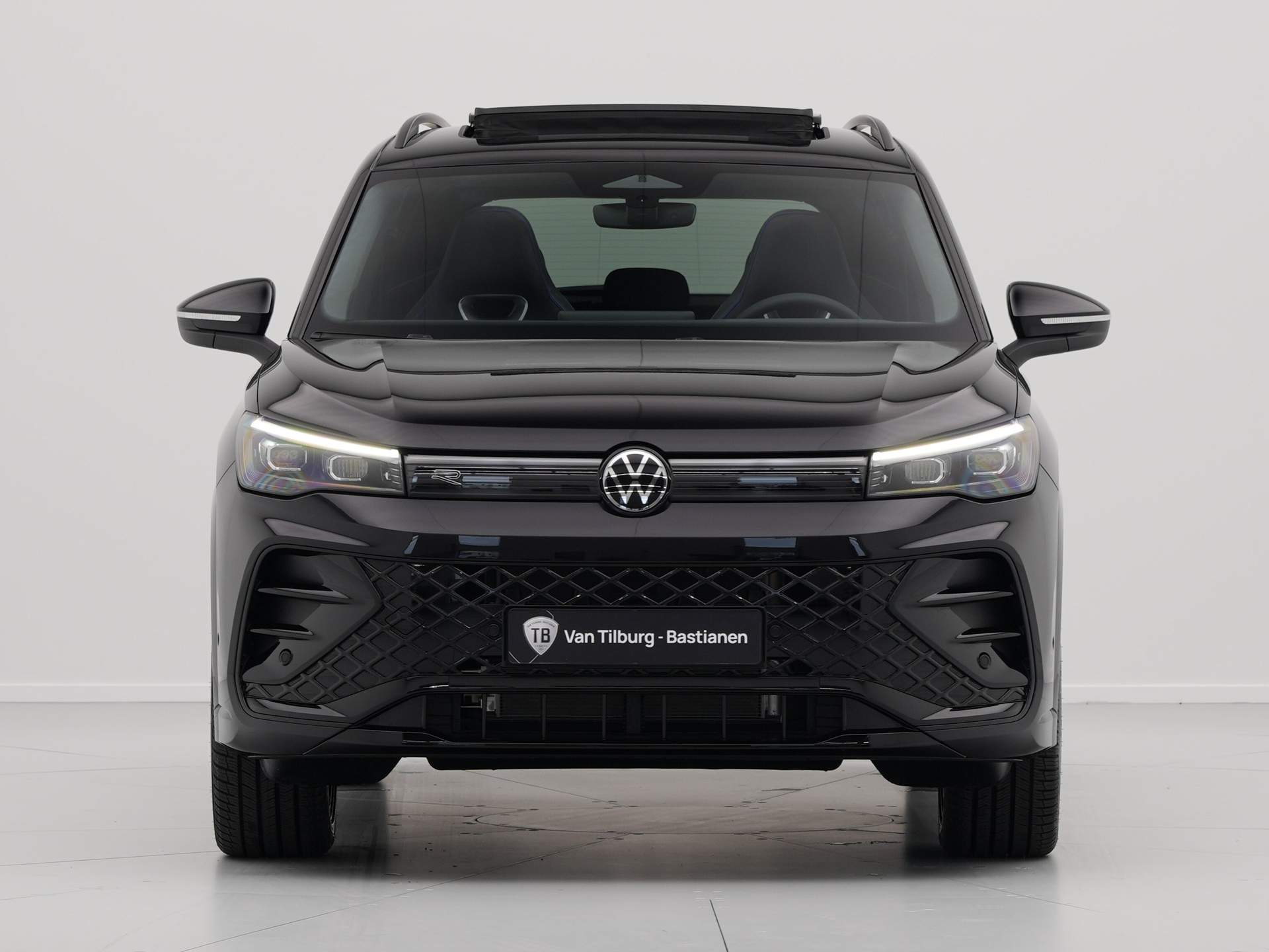 Volkswagen - Tiguan 1.5 eHybrid 204pk R-Line Edition - 2024