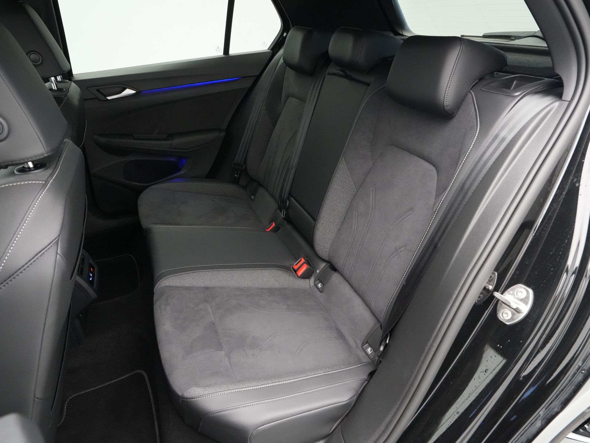 Volkswagen - Golf 1.5 eHybrid 50 Edition - 2024