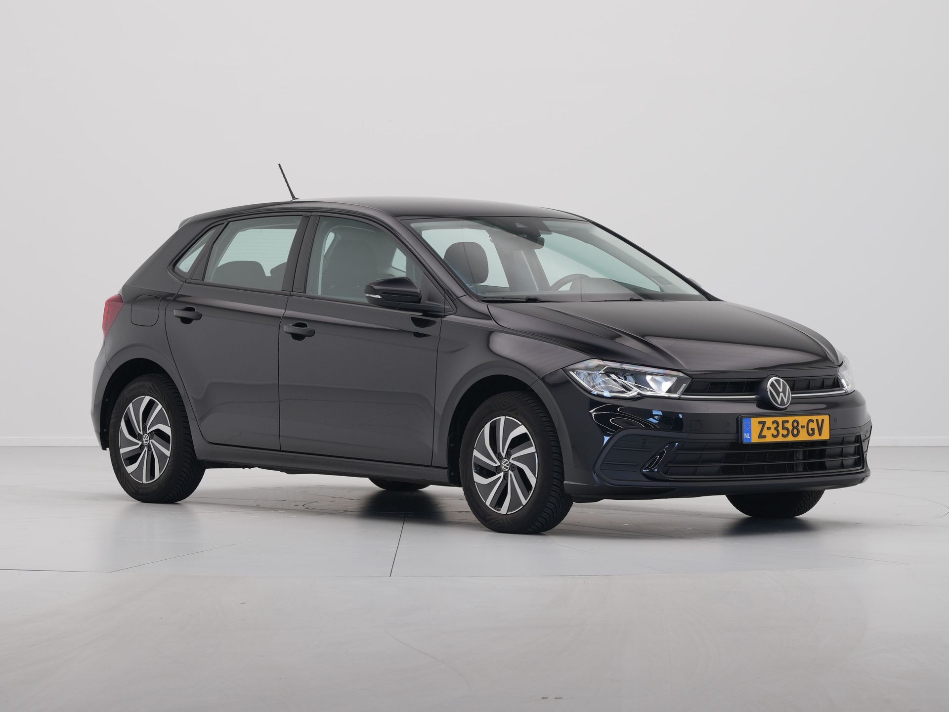 Volkswagen - Polo 1.0 TSI 95pk DSG Life - 2024