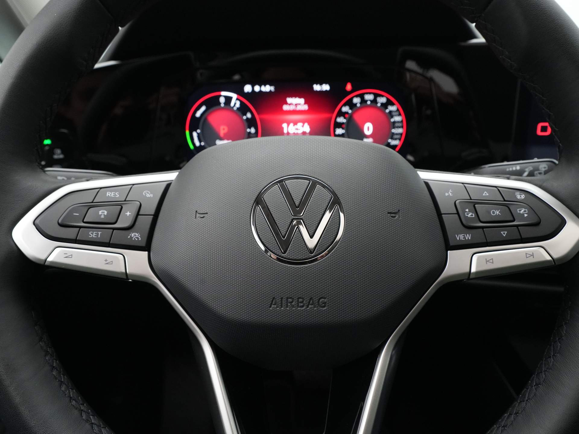 Volkswagen - Golf 1.4 eHybrid 204pk Style - 2024