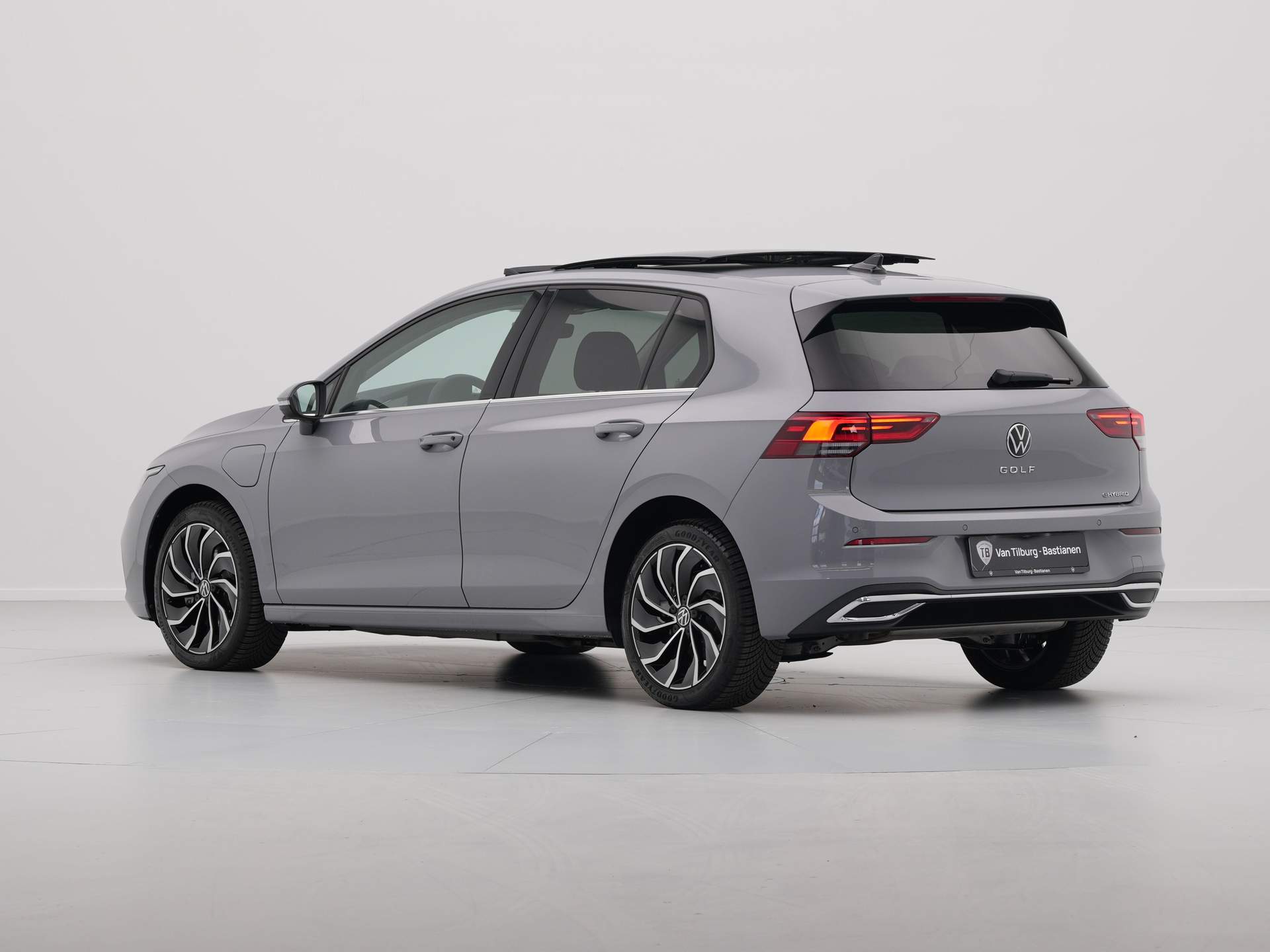 Volkswagen - Golf 1.4 eHybrid 204pk Style - 2024