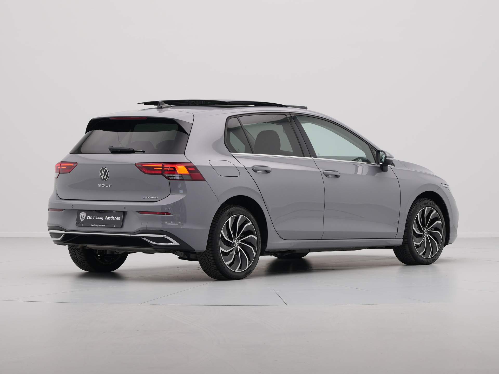 Volkswagen - Golf 1.4 eHybrid 204pk Style - 2024