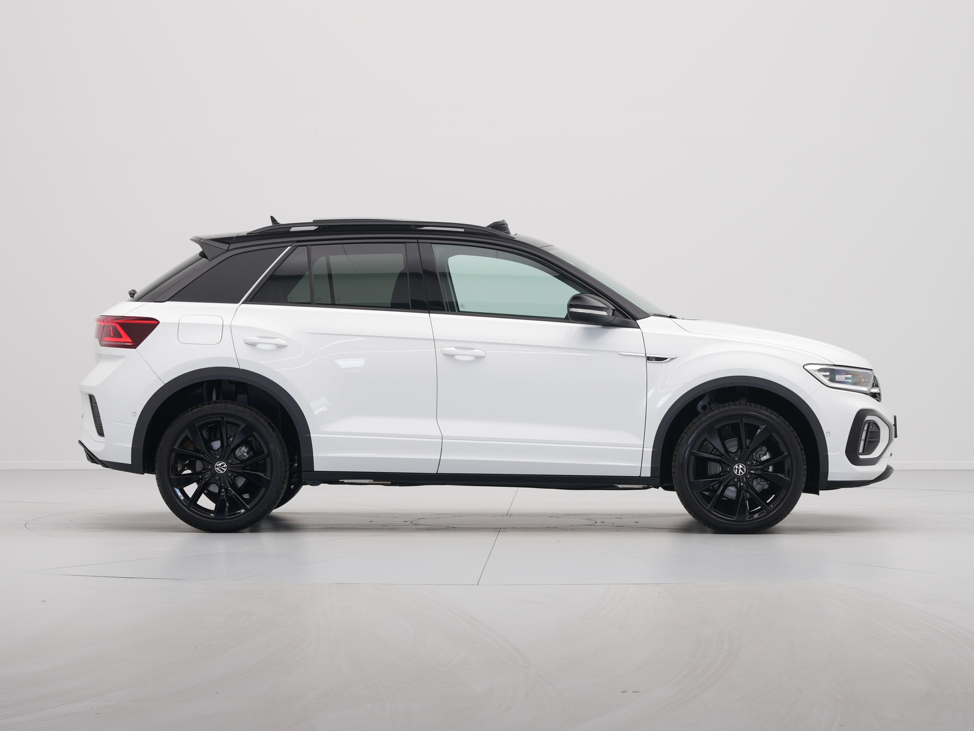 Volkswagen - T-Roc 1.5 TSI 150 7DSG R-Line Edition - 2025