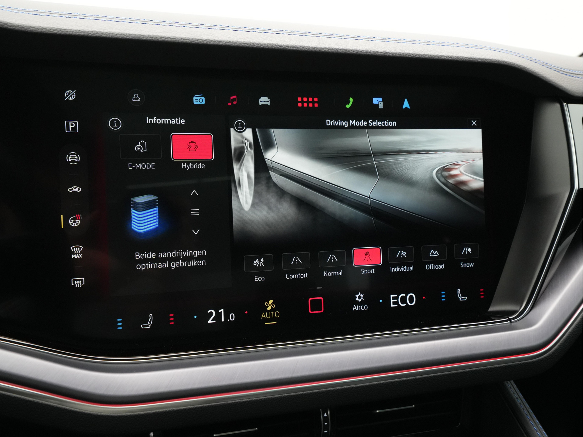 Volkswagen - Touareg 3.0 TSi eHybrid 4MOTION R - 2025