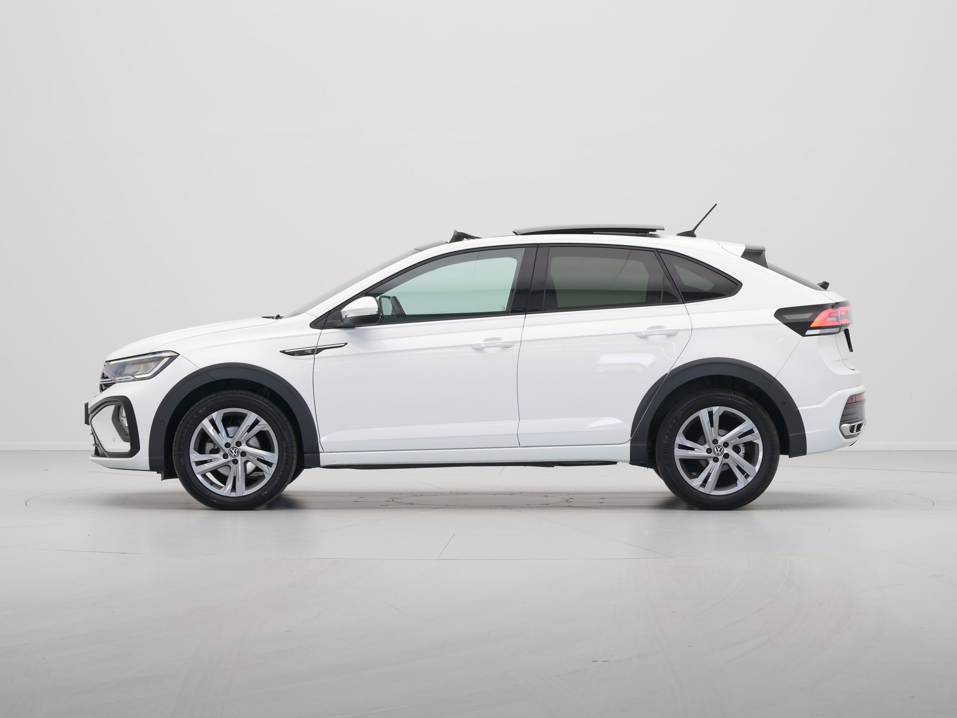 Volkswagen - Taigo 1.0 TSI 110pk DSG R-Line - 2022
