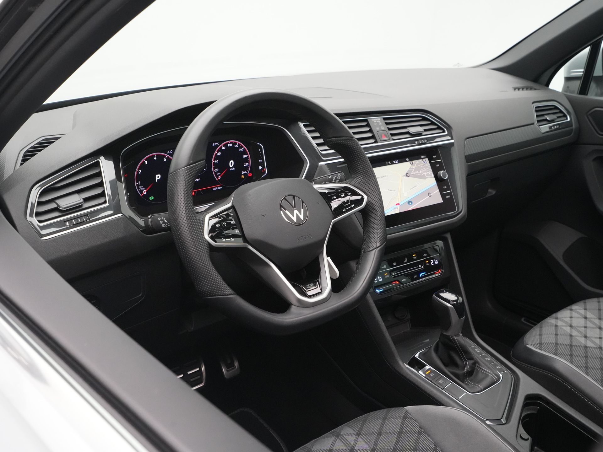 Volkswagen - Tiguan 1.5 TSI 150pk DSG R-Line - 2021