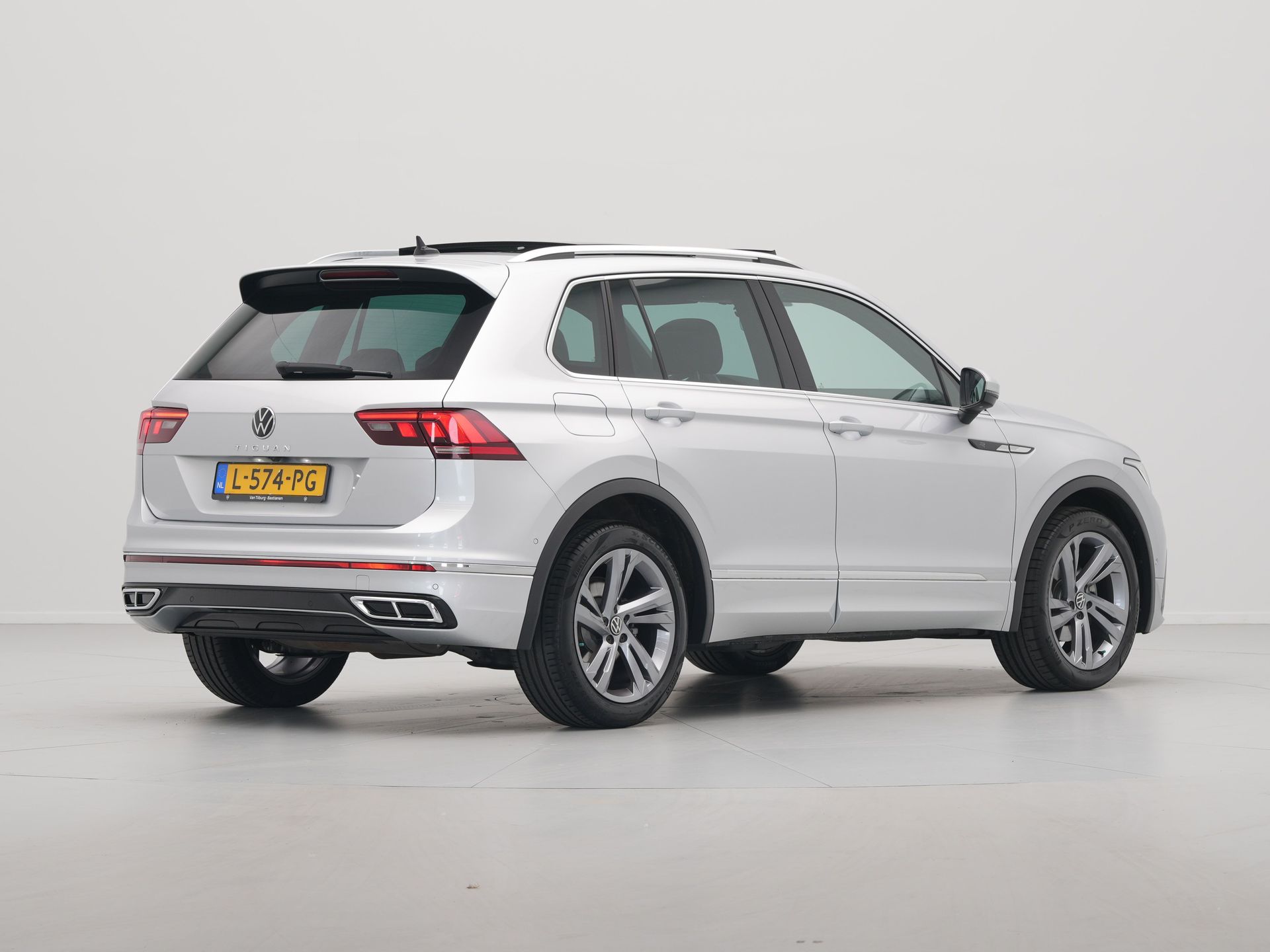 Volkswagen - Tiguan 1.5 TSI 150pk DSG R-Line - 2021