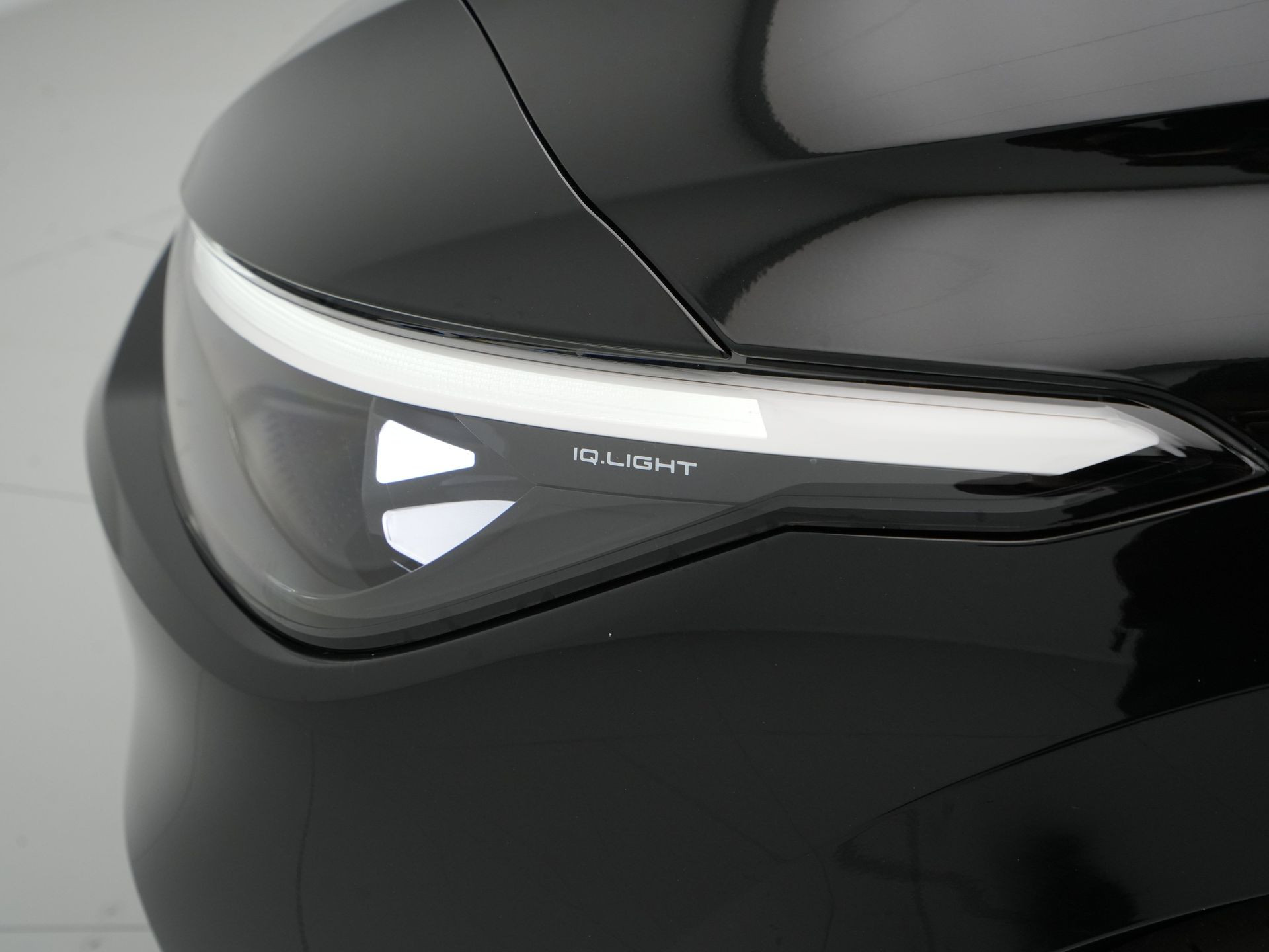 Volkswagen - ID.7 Pro Business 77 kWh - 2025
