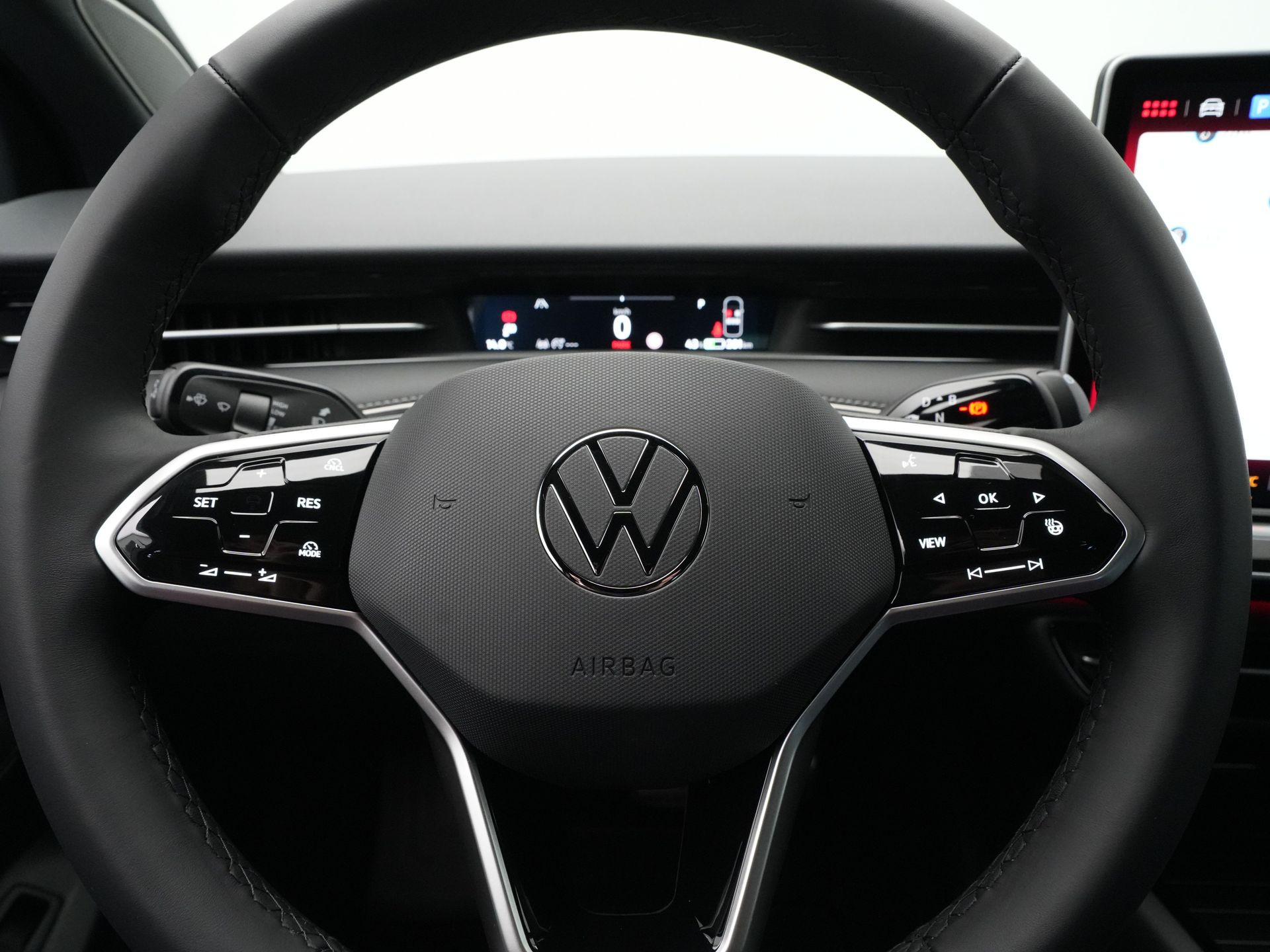Volkswagen - ID.7 Pro Business 77 kWh - 2025