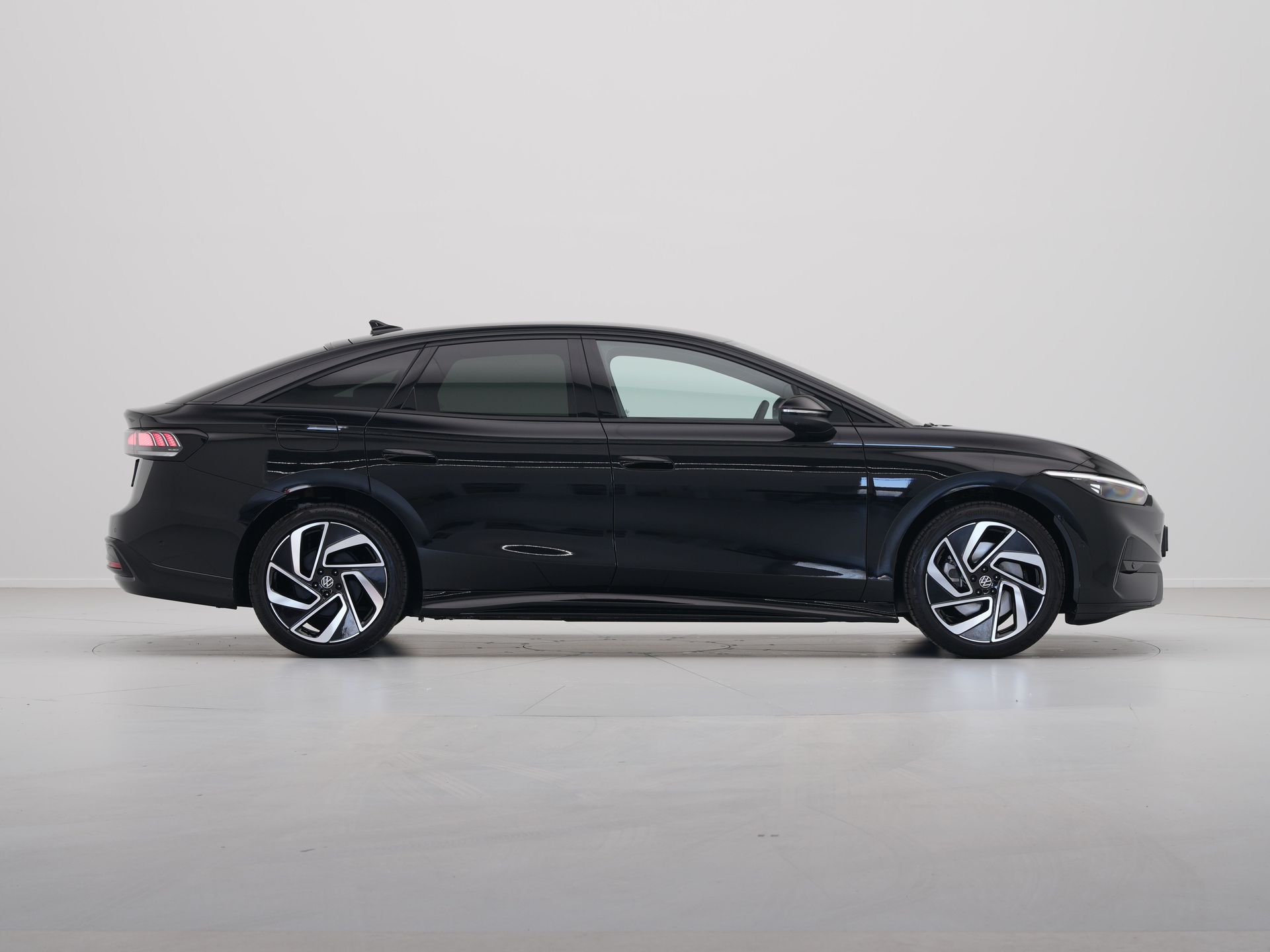 Volkswagen - ID.7 Pro Business 77 kWh - 2025