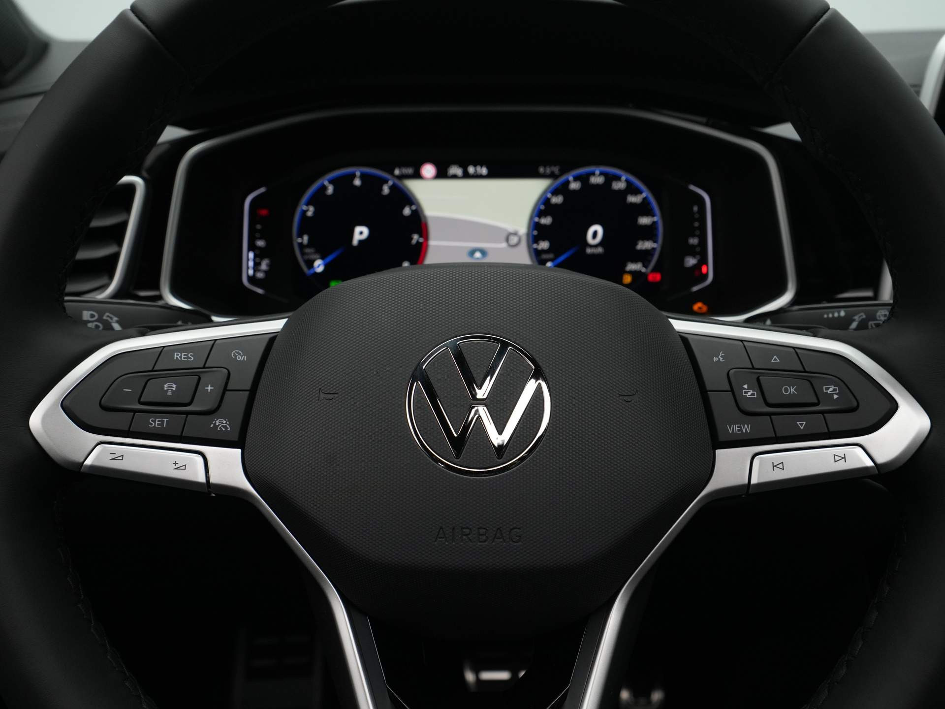 Volkswagen - T-Roc 1.5 TSI R-Line Edition - 2025
