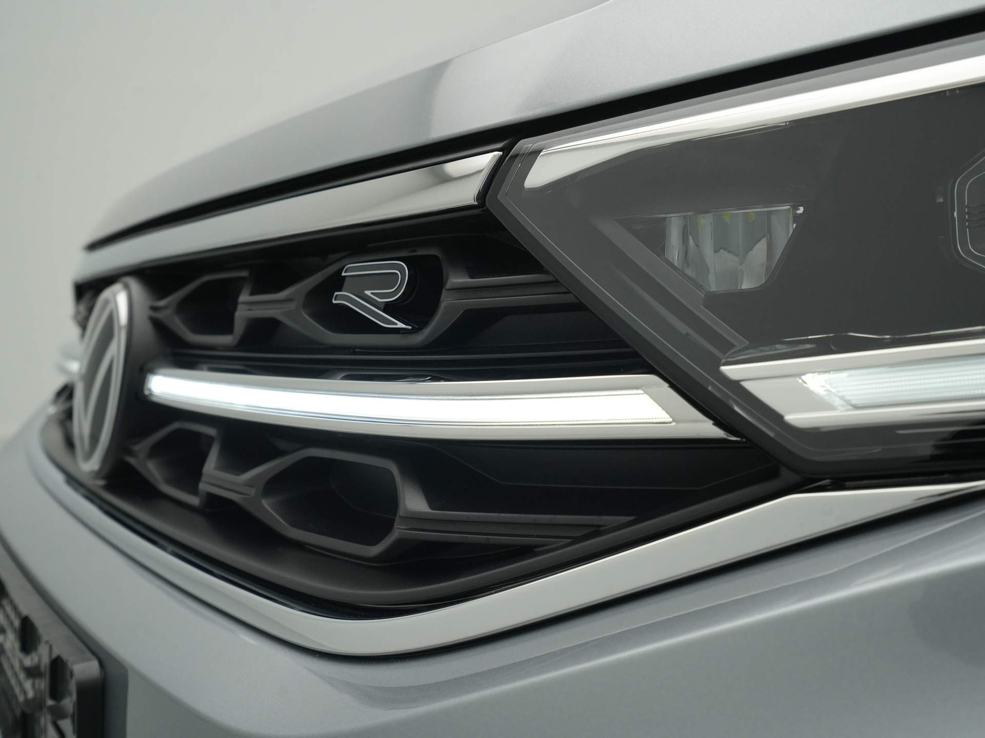 Volkswagen - T-Roc 1.5 TSI R-Line Edition - 2025
