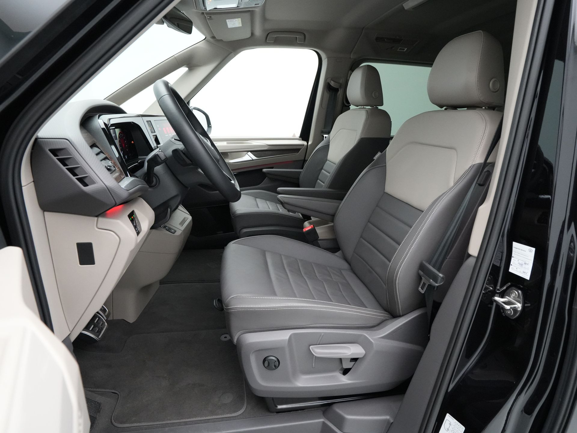 Volkswagen - Multivan 1.4 eHybrid 218pk L2H1 Style DSG - 2024
