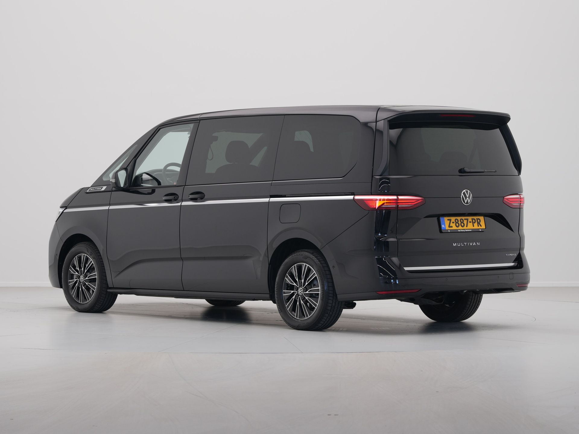 Volkswagen - Multivan 1.4 eHybrid 218pk L2H1 Style DSG - 2024