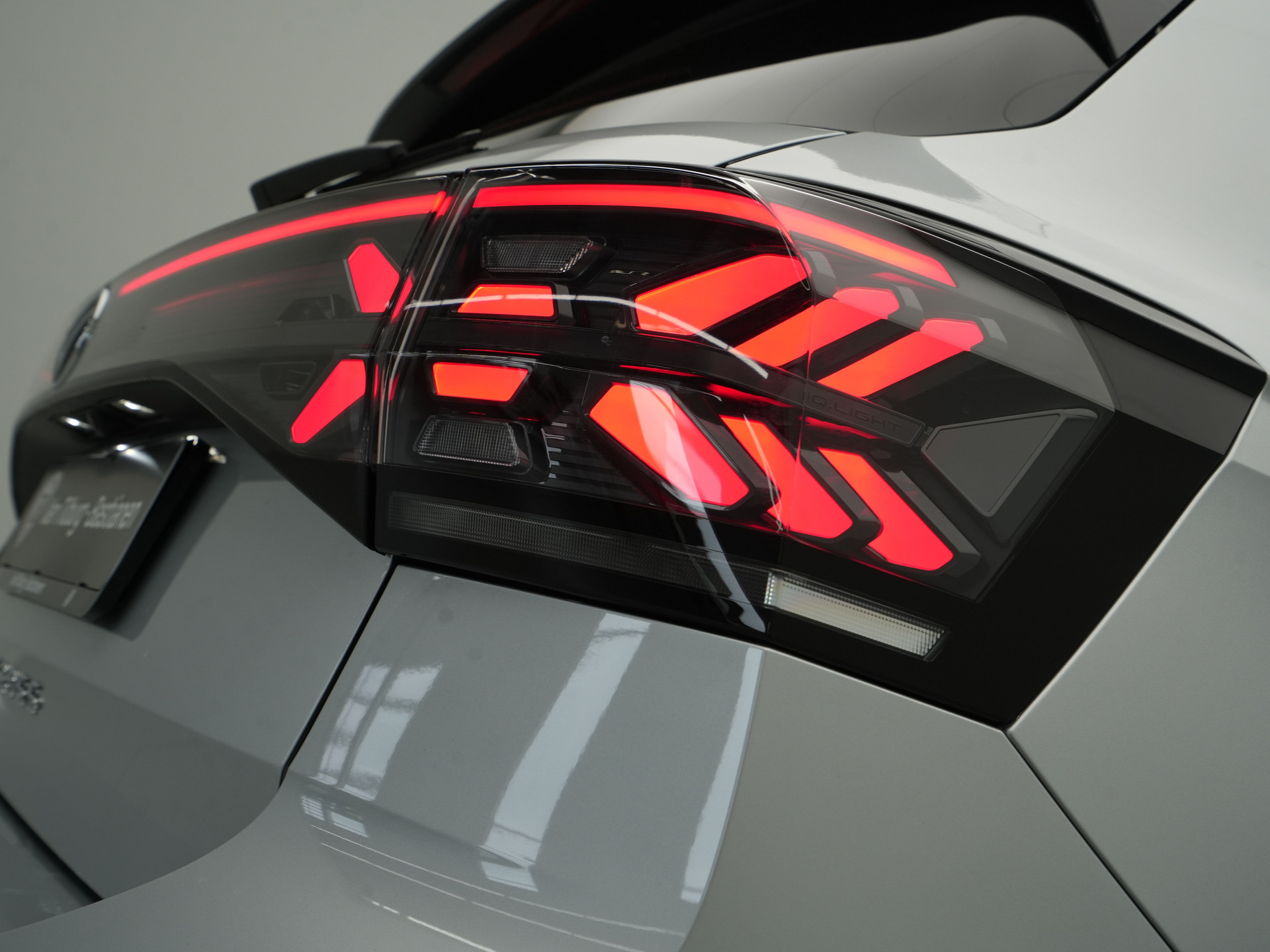 Volkswagen - T-Cross R-Line Edition - 2025