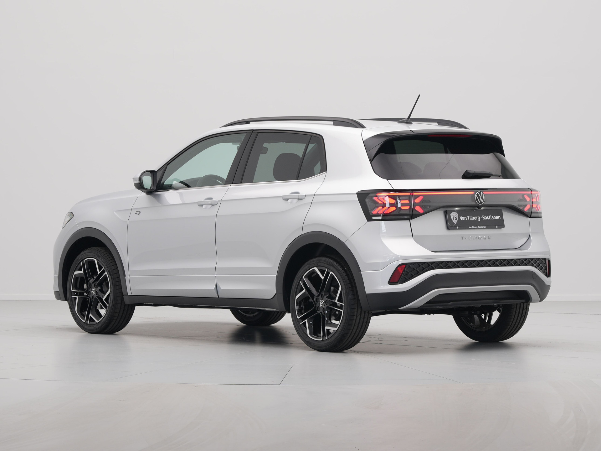 Volkswagen - T-Cross R-Line Edition - 2025