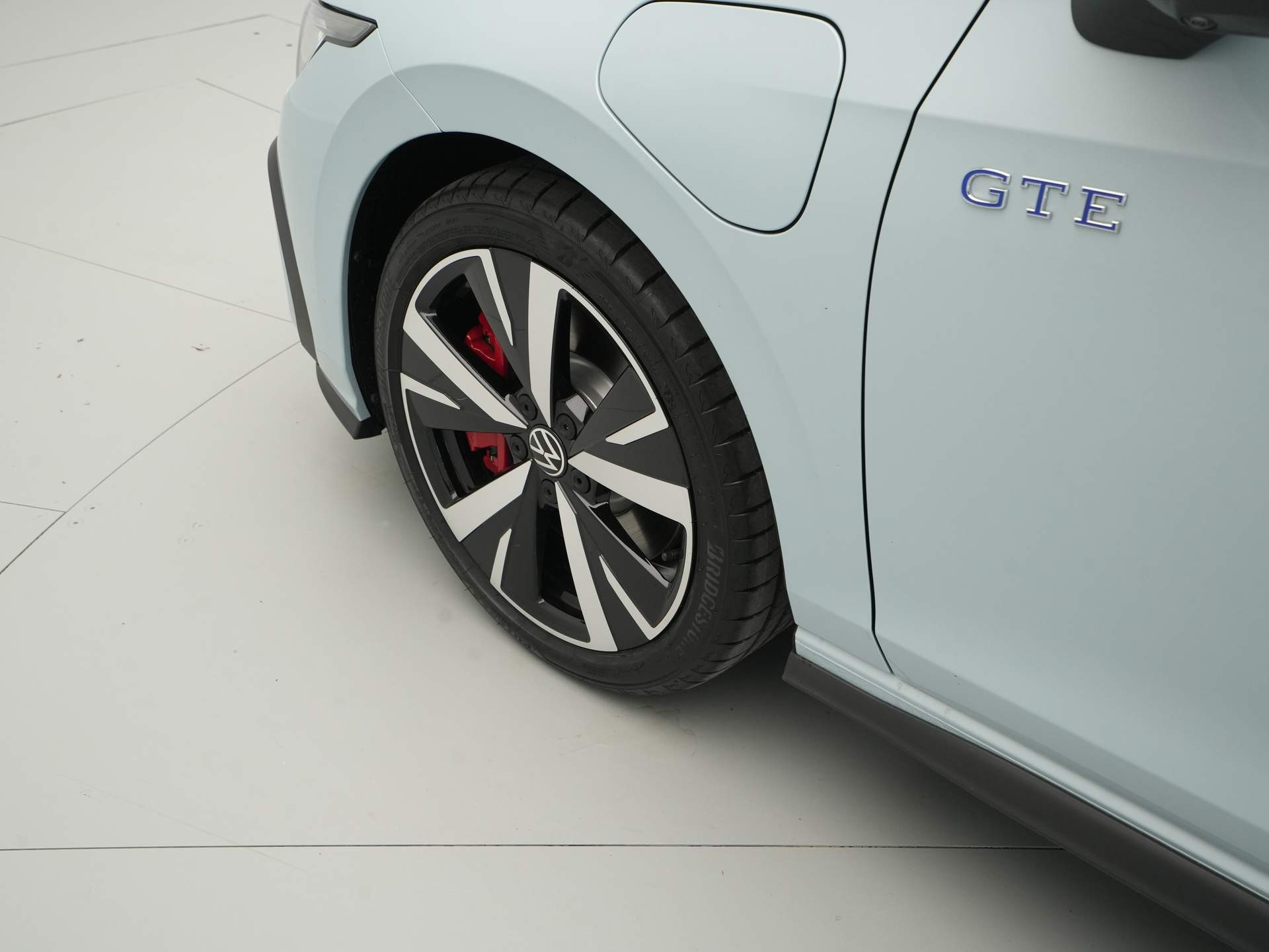 Volkswagen - Golf 1.5 eHybrid GTE - 2025